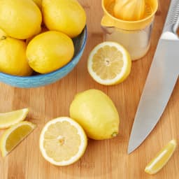 Fresh Bulk Yellow Lemons - Perfect for Juicing and Cooking - Thumbnail 3