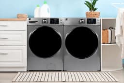 4.5 cu. ft. Front-Load Washer w/ Steam - Metallic - Thumbnail 4