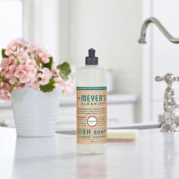 Mrs. Meyer's Clean Day Liquid Dish Soap, Geranium Scent, 16 Fl Oz Bottle - Thumbnail 5