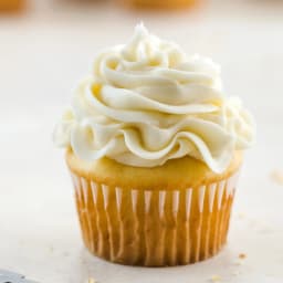 Baker's Kosher Imitation Vanilla Flavor, 8.0 fl oz Bottle - Thumbnail 3