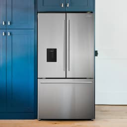 22.4 cu. ft. 3-Door French Door Refrigerator Water Dispenser in Stainless Steel - Thumbnail 5