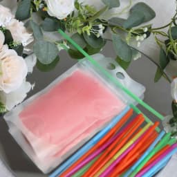 Efavormart 50 Pack Clear Stand-Up Plastic Drink Pouches with Straws, 12oz Reclosable Hand-Held Zipper Juice Smoothie Drink Bags - Thumbnail 11