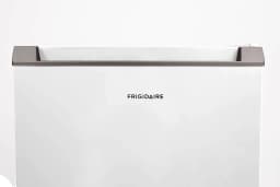 Frigidaire 3.1 Cu. ft. Top Mount Refrigerator, Compact Refrigerator with Freezer, White - Thumbnail 7