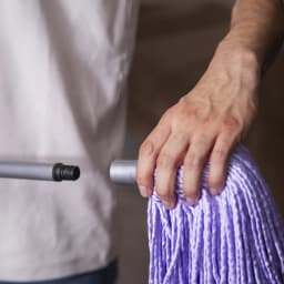 Reynera Microfiber Screw-in Strip Mop Head Refill, Lavender, 1 Count - Thumbnail 6