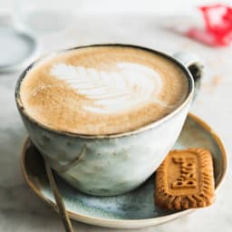 Lotus Biscoff Cookies, 8.8oz, 32 Cookies per Pack - Thumbnail 2