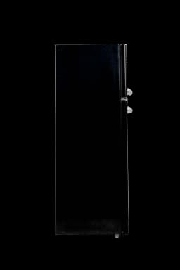 Frigidaire 7.5 Cu. ft. Top Mount Retro Refrigerator, Apartment-Size Fridge in Black - Thumbnail 14