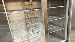 Commercial Reach in Freezer 2 Solid Doors - Thumbnail 14