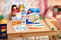 Crayola Color Wonder Magic Light Brush Mess Free - Thumbnail 9
