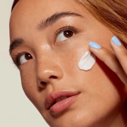 Curology Everyday Skincare Essentials Kit for All - Thumbnail 10