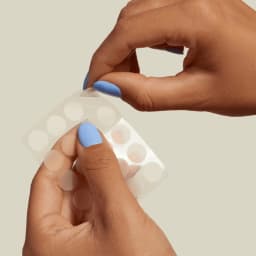 Curology Everyday Skincare Essentials Kit for All - Thumbnail 6