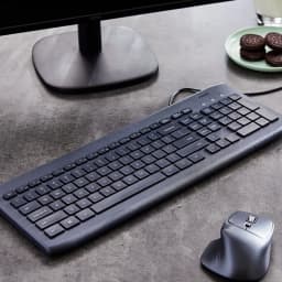 Onn USB Computer Keyboard with 104 Keys 5 Ft Cable - Thumbnail 4