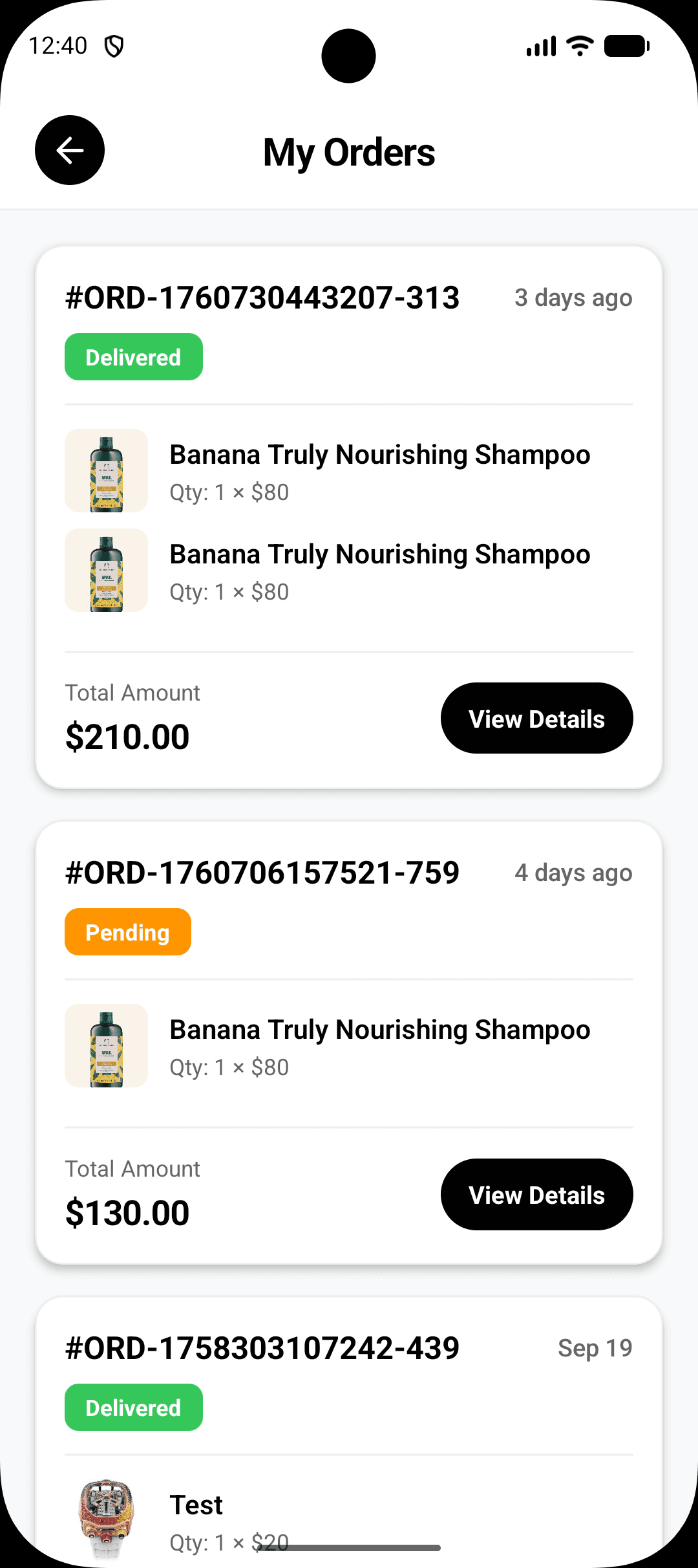 Pro Black app My Orders screen listing delivered and pending orders